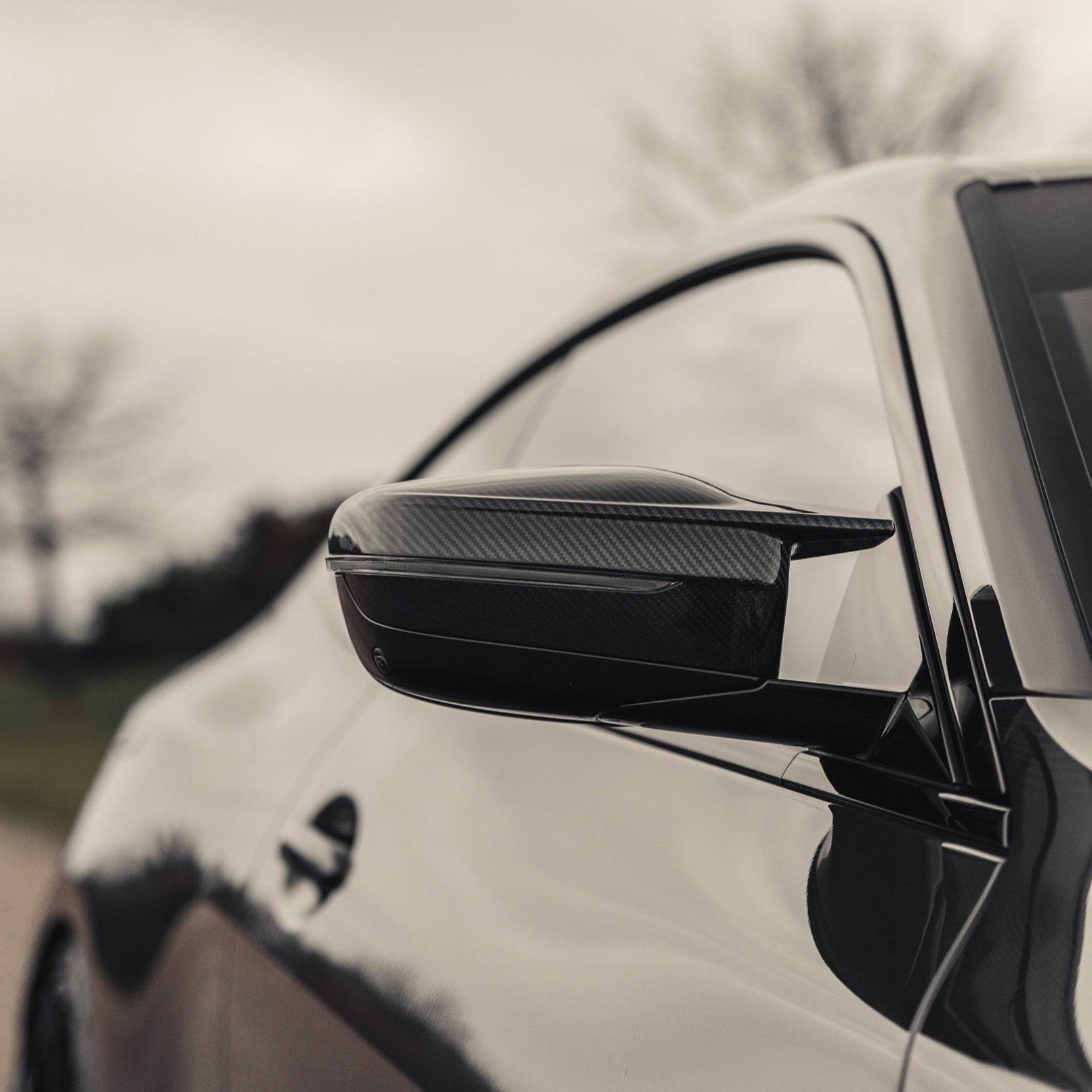 BMW M3/M4 G80/G82 Dry carbon fiber rearview mirror - Amxnx