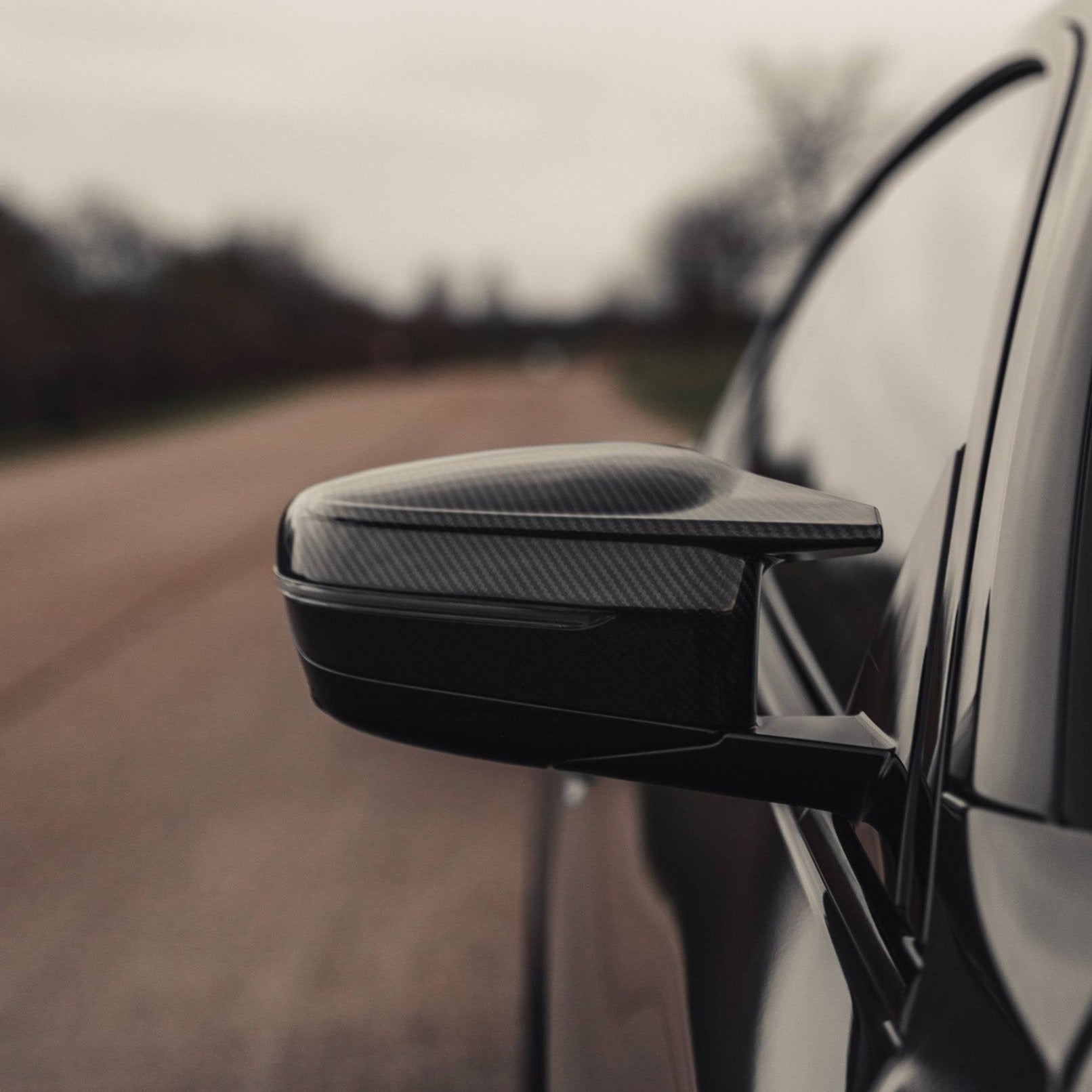 BMW M3/M4 G80/G82 Dry carbon fiber rearview mirror - Amxnx