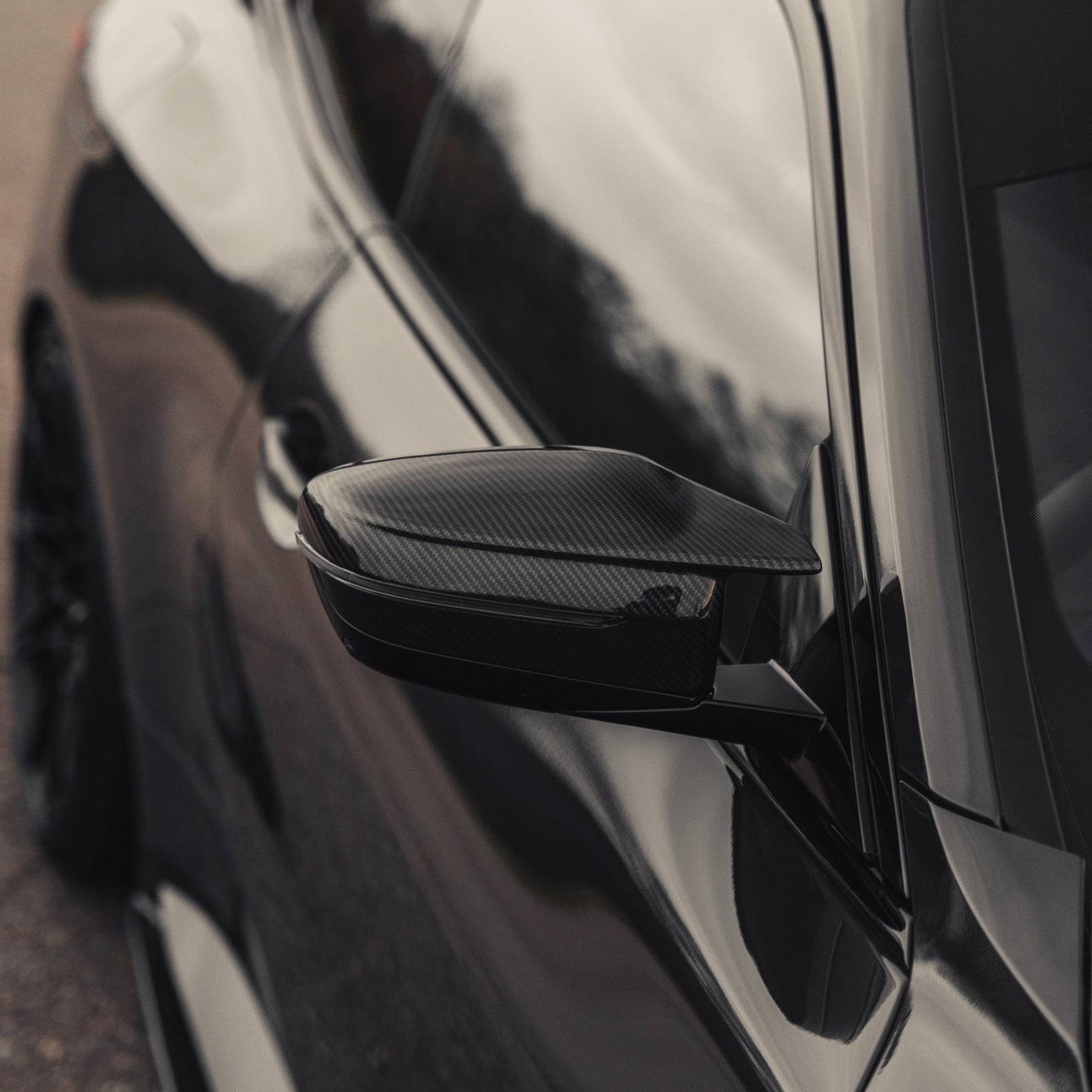 BMW M3/M4 G80/G82 Dry carbon fiber rearview mirror - Amxnx