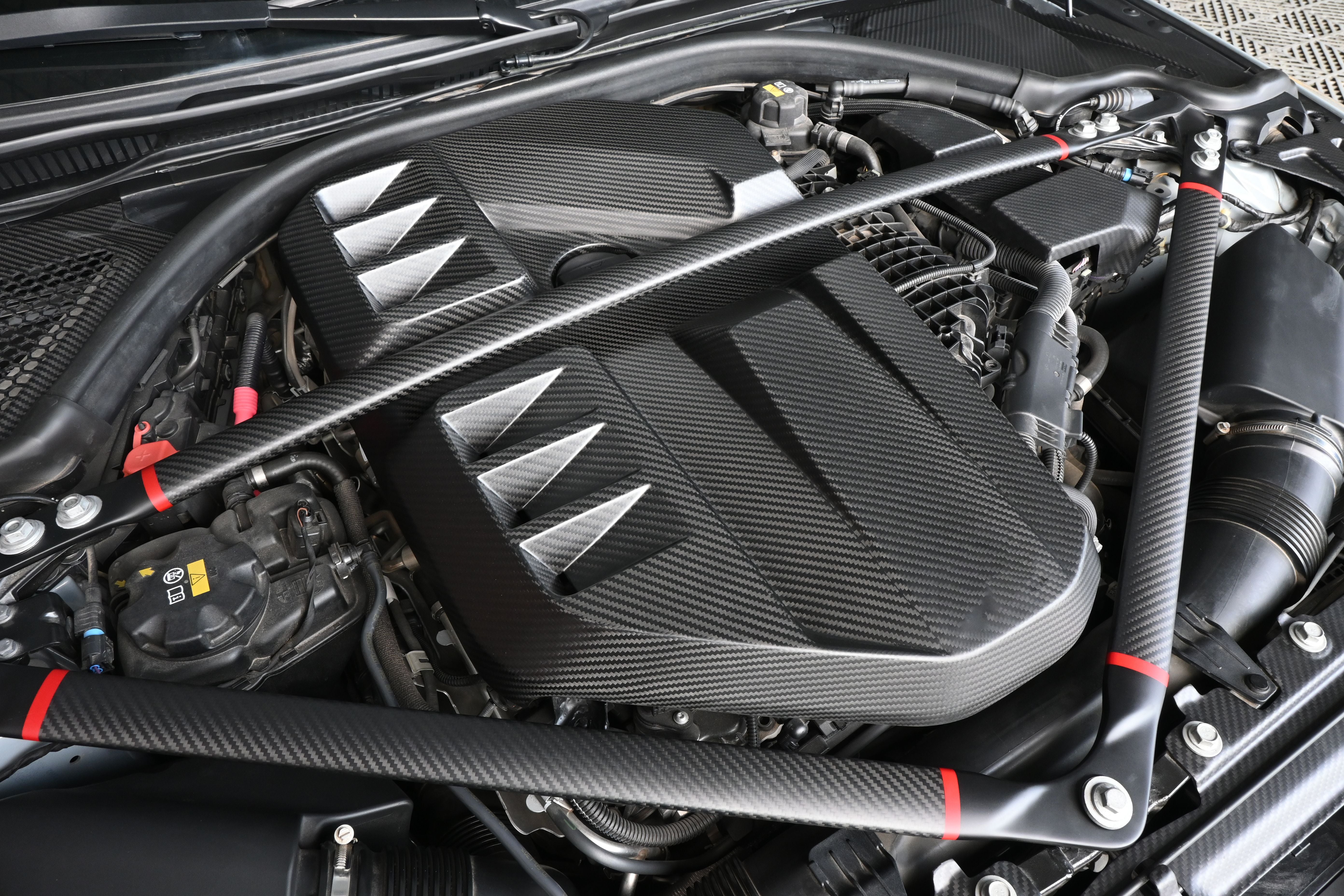 Dry Carbon Fiber Engine Strut Bar For BMW G80 M3 G82 G83 M4 G87 M2