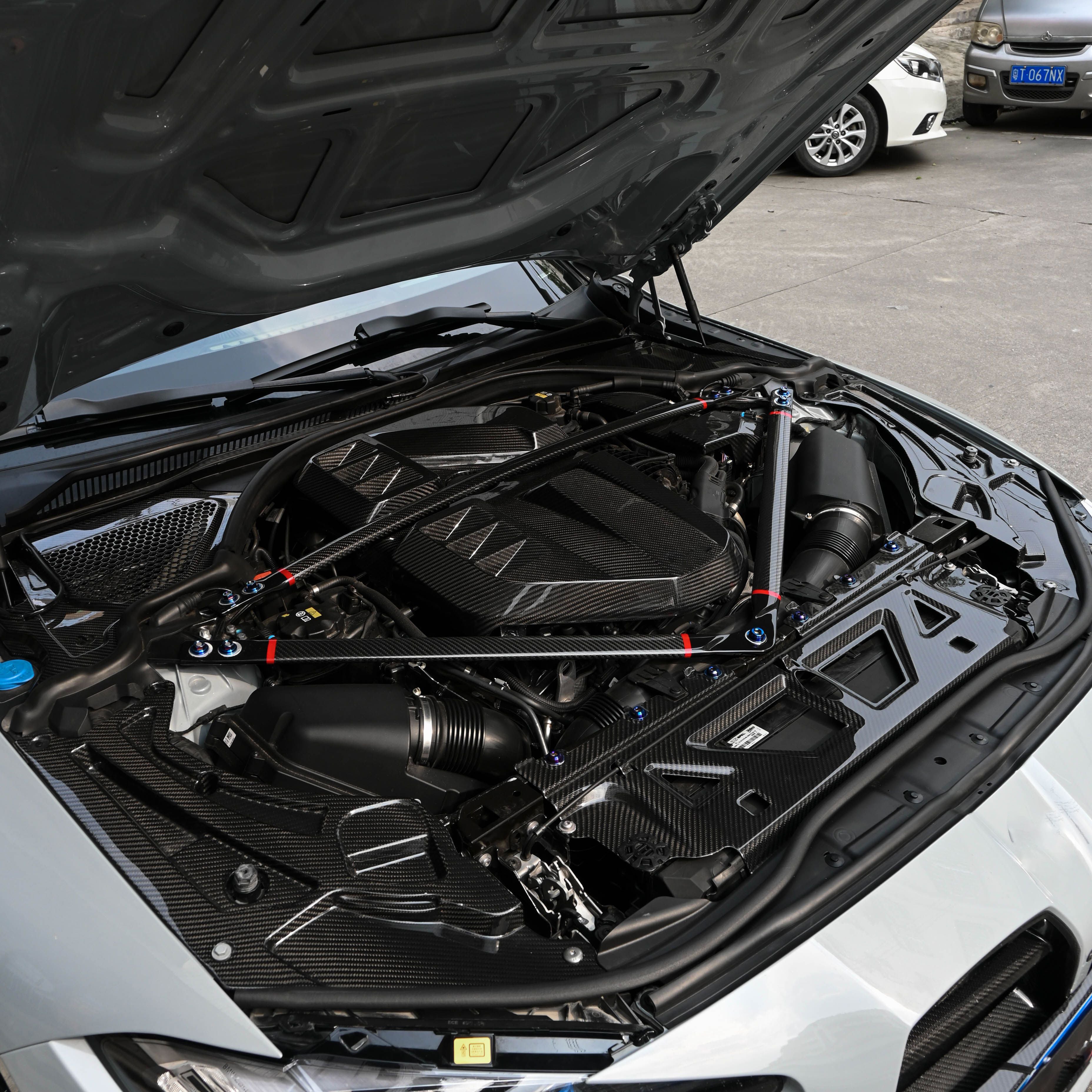 BMW G80/G81/G82/G83/G87 Carbon Fiber Big Engine Cover